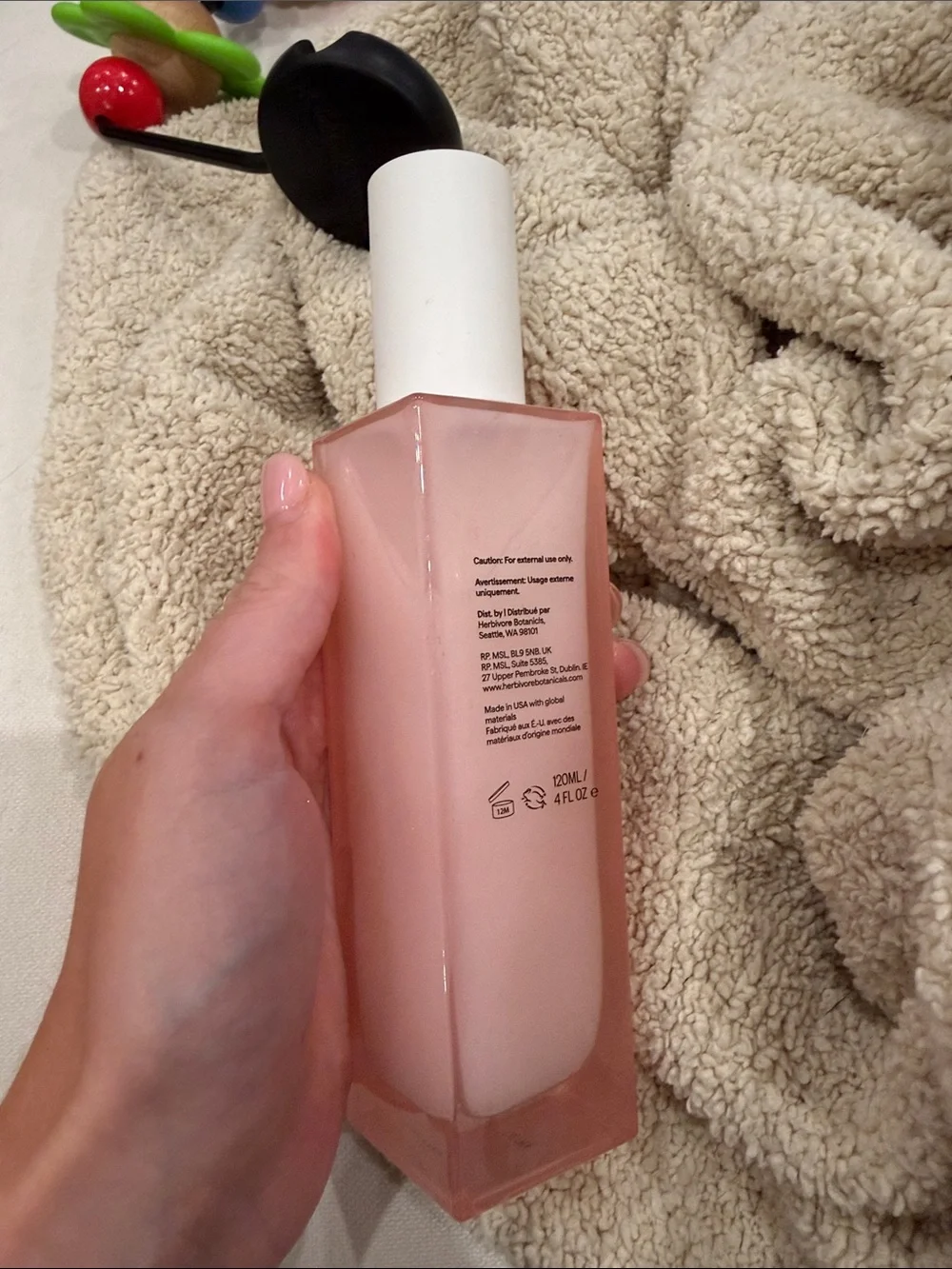 HERBIVORE COCO ROSE Coconut + Tremella Milky Body Mist, new!